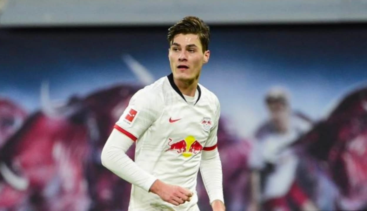 男篮通过高 男篮通过高