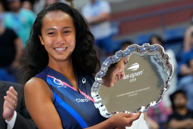 功将胜利收 功将胜利收