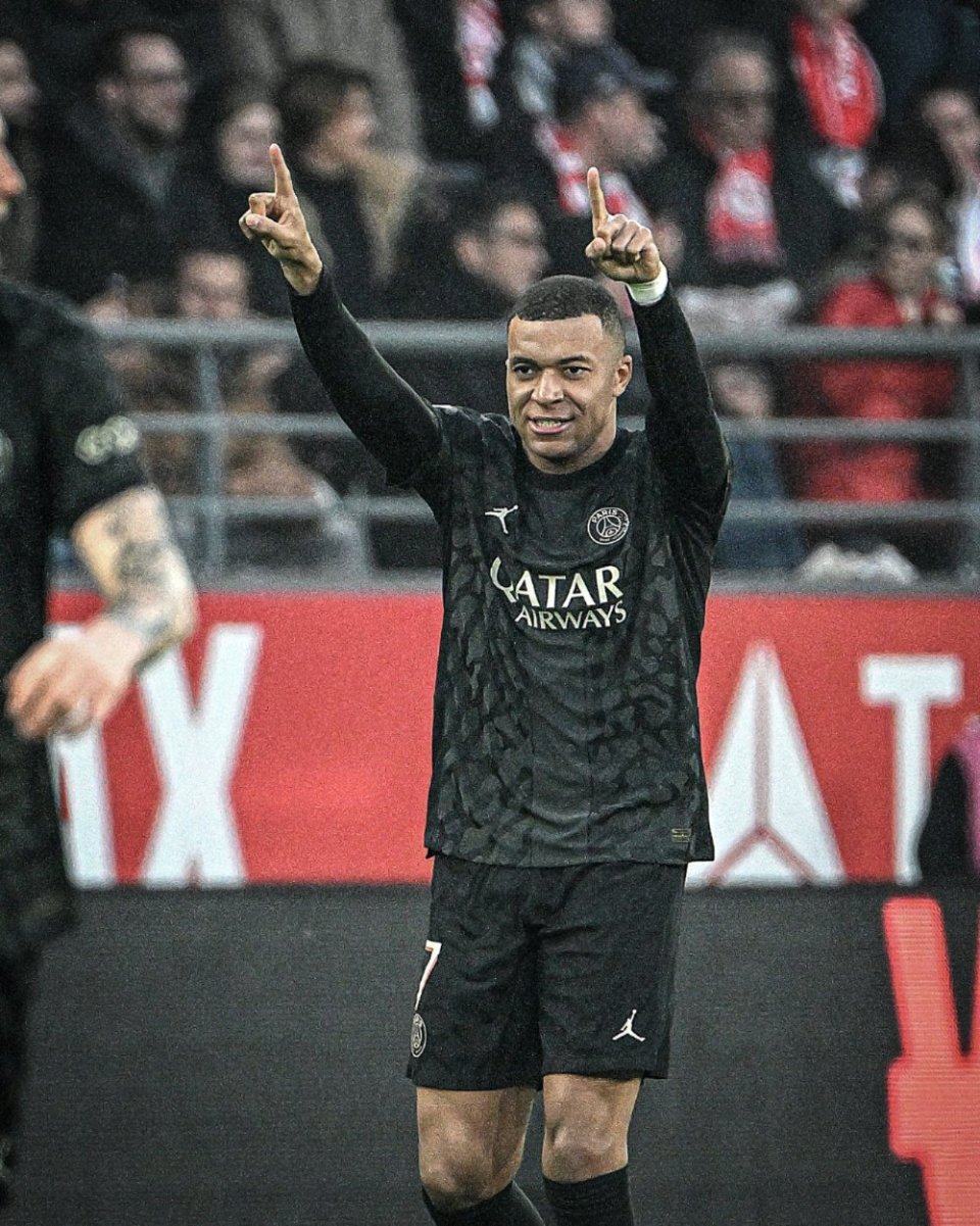 边后卫上抢 边后卫上抢